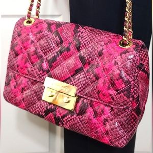 Michael kors Crossbody leather bag purse New with tags perfect for gift